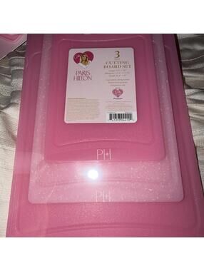 Paris Hilton Plastic 3 Piece Cutting Board Set Pink White Dishwasher Safe
